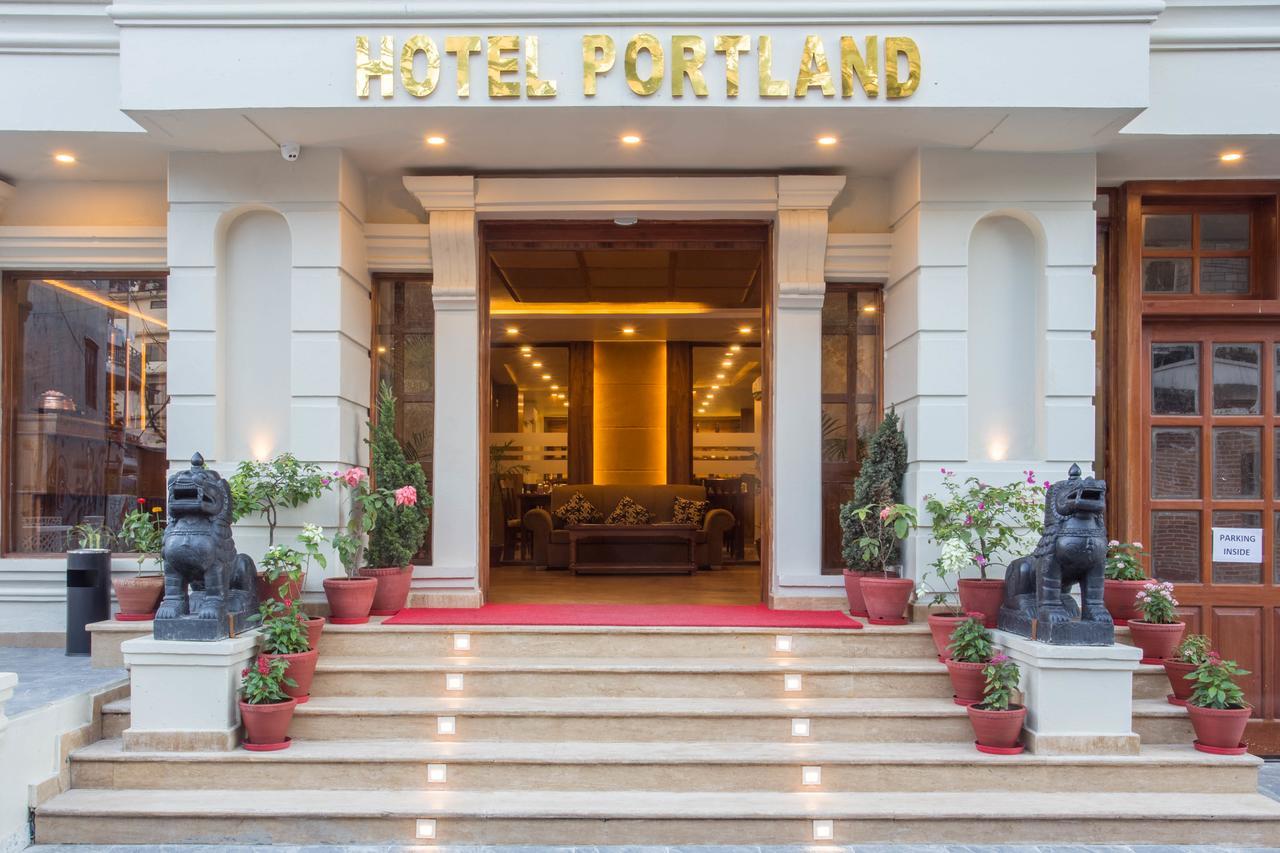 Hotel Portland ポカラ エクステリア 写真
